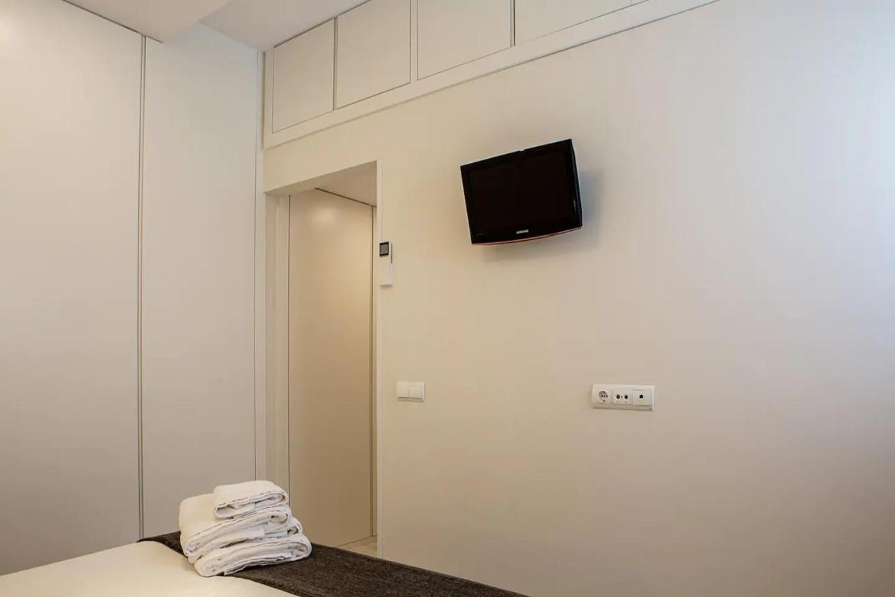 Charming Ribera Del Manzanares Madrid Apartment Exterior photo
