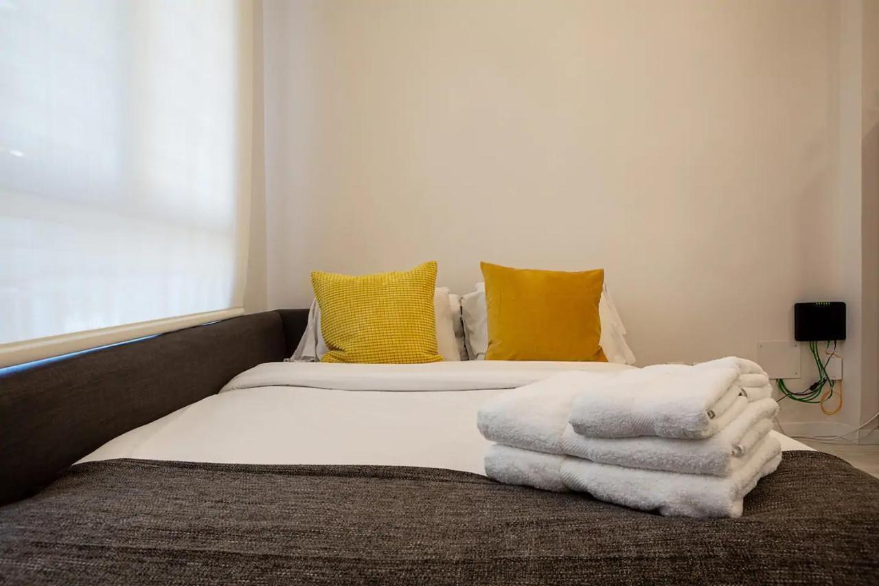 Charming Ribera Del Manzanares Madrid Apartment Exterior photo